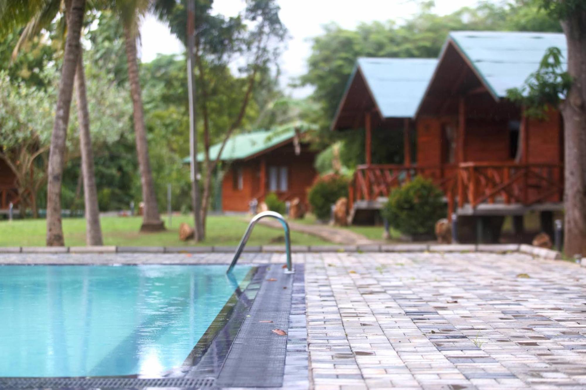 The Mastodon Valley Safari Resort Udawalawe Exterior photo