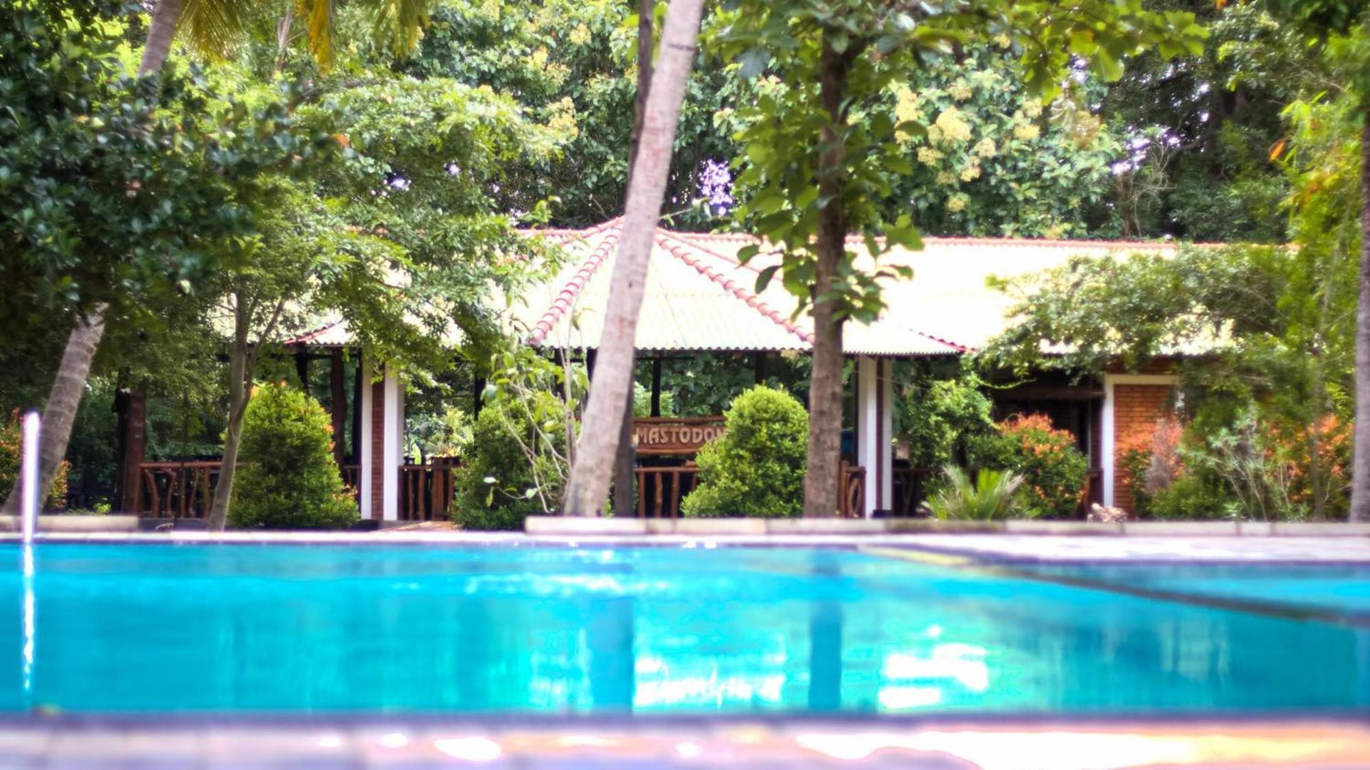 The Mastodon Valley Safari Resort Udawalawe Exterior photo