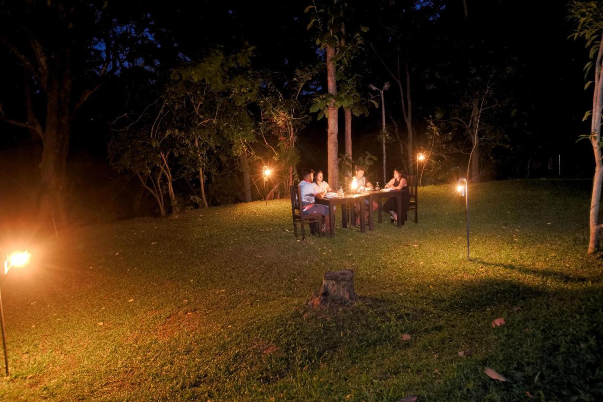 The Mastodon Valley Safari Resort Udawalawe Exterior photo