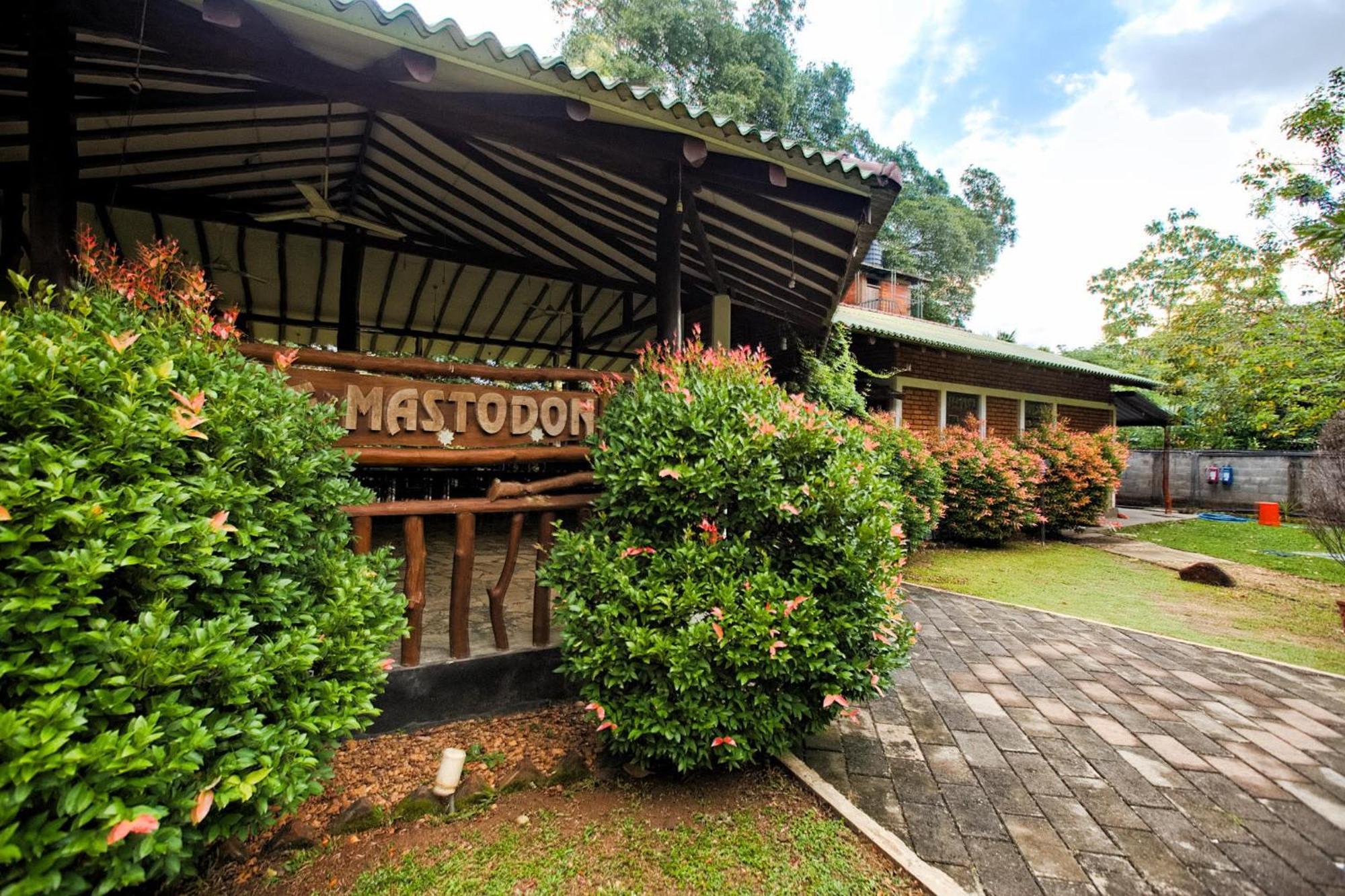 The Mastodon Valley Safari Resort Udawalawe Exterior photo